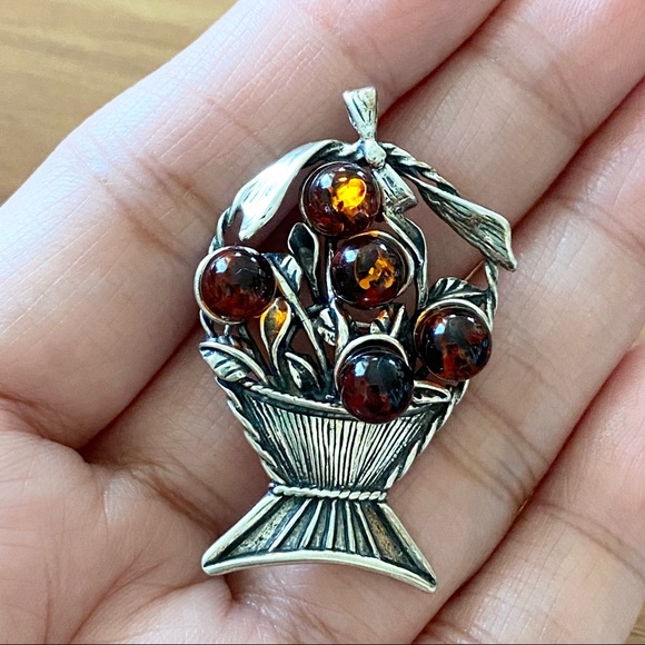 Vintage Sterling Silver Amber Miniature Fruit Basket Pin Brooch Pendant - Picture 3 of 12